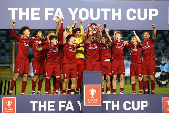 绝杀阿森纳＋斩获联赛5连胜＋跃居积分榜第2位＋各项赛事7连胜！（补时绝杀阿森纳，联赛5连胜在手，积分榜升至第2，各项赛事收获7连胜）