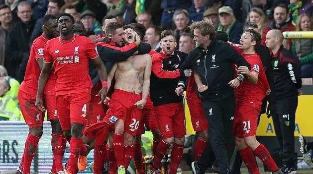 邦马蒂：我小时候踢球常遭歧视，人们说女孩怎么踢起球来了（邦马蒂：童年踢球屡遭偏见，总被质疑“女孩怎么会踢球？”）